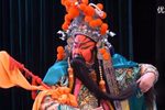 挑袍 超清