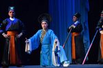 十五贯·公堂