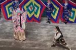 吕布试马