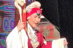 罗焕跪楼