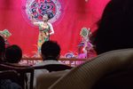 挫大姐,《偷石榴