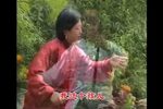 刘云打母