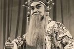 三哭殿下载