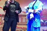 猪八戒拱地 二人转正戏