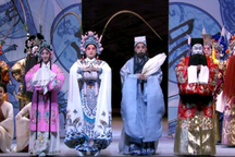 京剧【赤壁】（舞台版）于魁智 李胜素 孟广禄 李宏图等8部